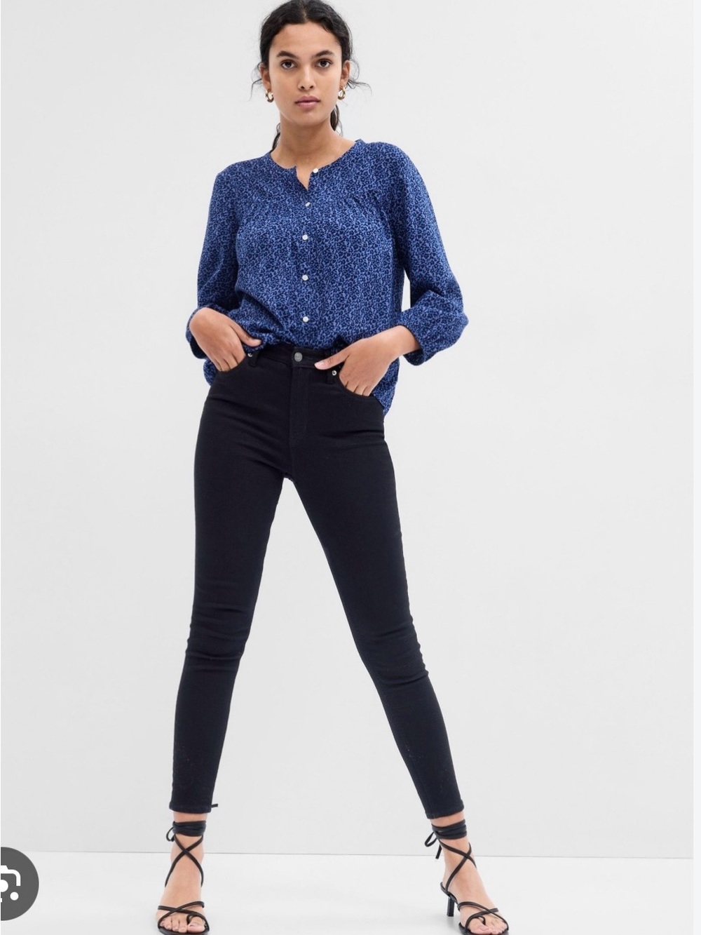 GAP Women’s Black Skinny Jeans